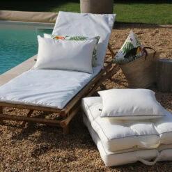 Matelas Bain De Soleil Uni -Le Coin Detente Boutique 644be8eeee3194.42479164