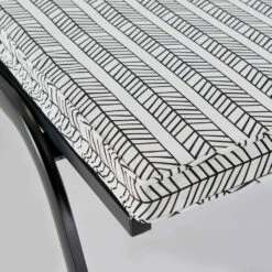 Coussin Bain De Soleil Polyester Blanc Et Noir 186 X 60 X 5 Cm 13 Coussin Bain De Soleil Polyester Blanc Et Noir 186 X 60 X 5 Cm -Le Coin Detente Boutique 6488658fb6b586.26773145