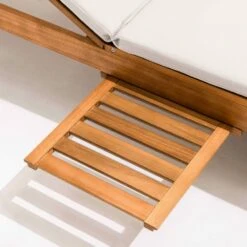 Lot De 2 Bains De Soleil Avec Coussin Et Tablette En Bois écru -Le Coin Detente Boutique e644dde4d26601f5